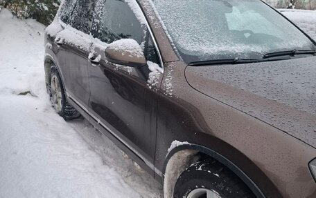 Volkswagen Touareg III, 2012 год, 1 800 000 рублей, 3 фотография