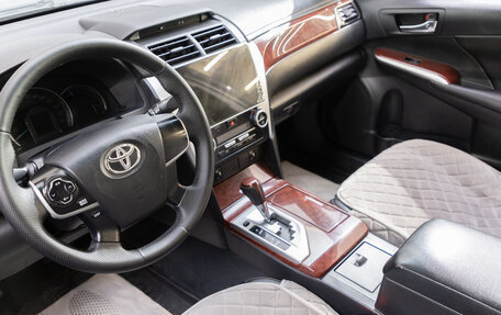Toyota Camry, 2011 год, 1 649 000 рублей, 8 фотография