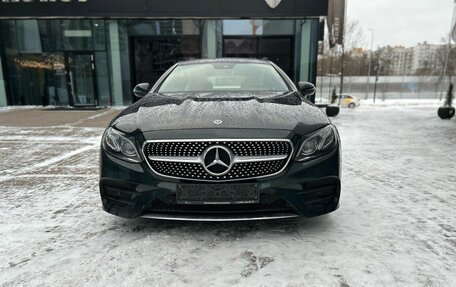 Mercedes-Benz E-Класс, 2018 год, 6 100 000 рублей, 8 фотография