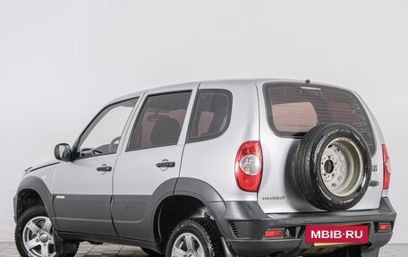 Chevrolet Niva I рестайлинг, 2013 год, 569 000 рублей, 5 фотография