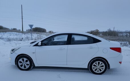 Hyundai Solaris II рестайлинг, 2014 год, 643 000 рублей, 4 фотография