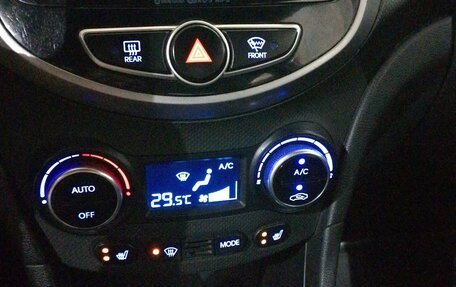 Hyundai Solaris II рестайлинг, 2014 год, 643 000 рублей, 13 фотография