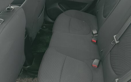 Hyundai Solaris II рестайлинг, 2014 год, 643 000 рублей, 10 фотография