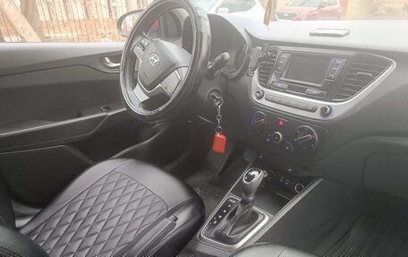 Hyundai Solaris II рестайлинг, 2017 год, 1 480 000 рублей, 9 фотография