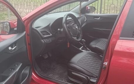 Hyundai Solaris II рестайлинг, 2017 год, 1 480 000 рублей, 14 фотография