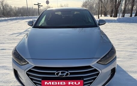 Hyundai Elantra VI рестайлинг, 2019 год, 1 250 000 рублей, 3 фотография