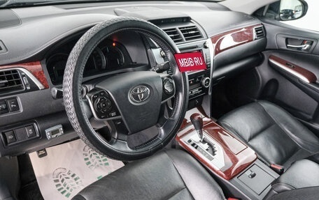 Toyota Camry, 2013 год, 1 999 000 рублей, 9 фотография