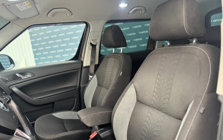 Skoda Yeti I рестайлинг, 2017 год, 1 499 000 рублей, 10 фотография