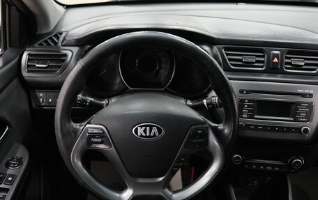 KIA Rio III рестайлинг, 2016 год, 999 000 рублей, 12 фотография