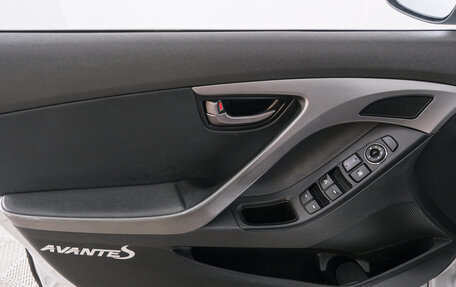 Hyundai Avante, 2011 год, 999 000 рублей, 18 фотография