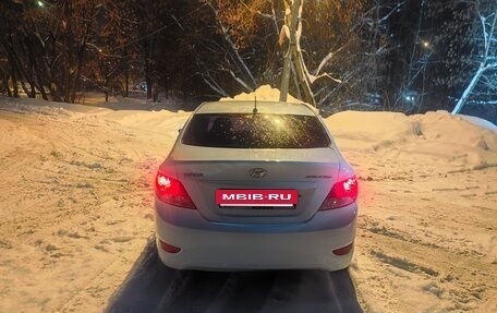 Hyundai Solaris II рестайлинг, 2013 год, 529 000 рублей, 4 фотография