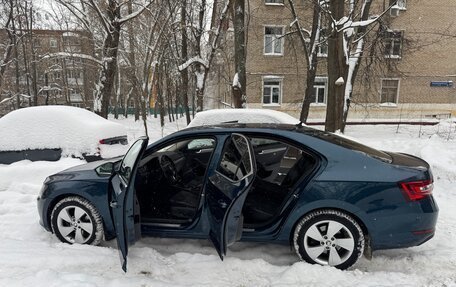 Skoda Superb III рестайлинг, 2017 год, 2 600 000 рублей, 13 фотография
