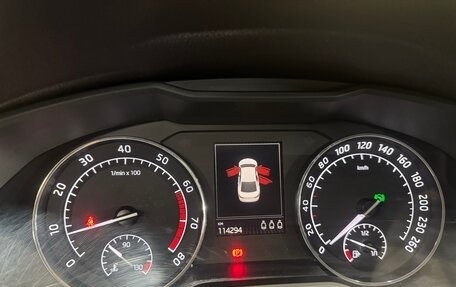 Skoda Superb III рестайлинг, 2017 год, 2 600 000 рублей, 31 фотография