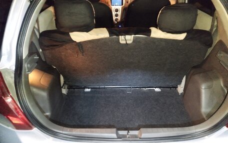 Toyota Vitz, 2010 год, 650 000 рублей, 4 фотография