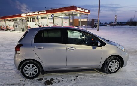 Toyota Vitz, 2010 год, 650 000 рублей, 16 фотография