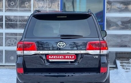 Toyota Land Cruiser 200, 2015 год, 4 600 000 рублей, 8 фотография