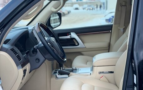 Toyota Land Cruiser 200, 2015 год, 4 600 000 рублей, 10 фотография