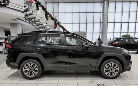 Toyota RAV4, 2025 год, 4 150 000 рублей, 5 фотография