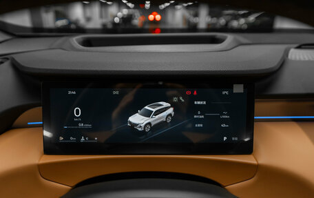 Geely Atlas, 2025 год, 3 200 000 рублей, 12 фотография