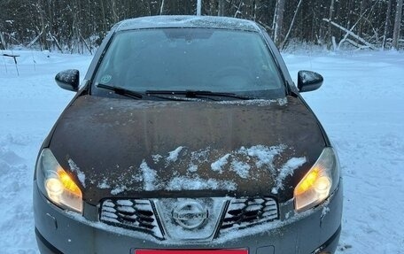 Nissan Qashqai, 2011 год, 690 000 рублей, 1 фотография