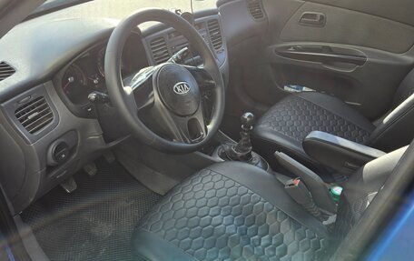 KIA Rio II, 2010 год, 600 000 рублей, 14 фотография
