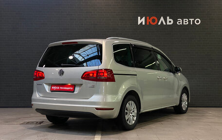 Volkswagen Sharan II, 2011 год, 1 435 000 рублей, 5 фотография