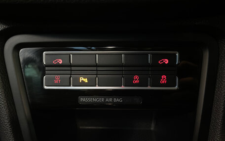 Volkswagen Sharan II, 2011 год, 1 435 000 рублей, 18 фотография