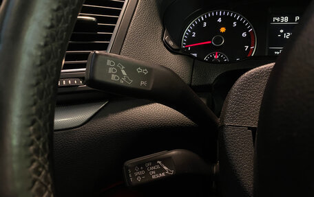 Volkswagen Sharan II, 2011 год, 1 435 000 рублей, 20 фотография