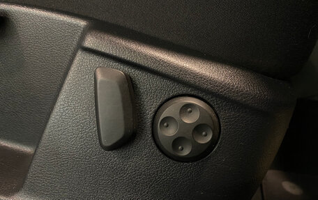 Volkswagen Sharan II, 2011 год, 1 435 000 рублей, 23 фотография