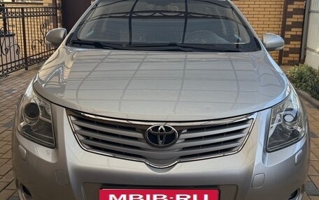 Toyota Avensis III рестайлинг, 2009 год, 1 080 000 рублей, 2 фотография