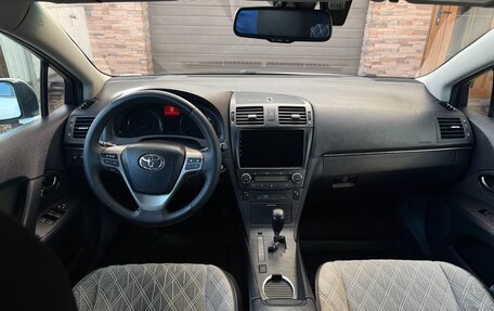 Toyota Avensis III рестайлинг, 2009 год, 1 080 000 рублей, 8 фотография