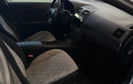 Toyota Avensis III рестайлинг, 2009 год, 1 080 000 рублей, 13 фотография