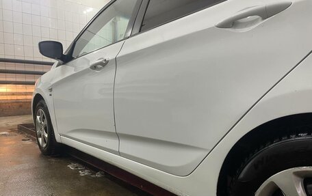 Hyundai Solaris II рестайлинг, 2013 год, 700 000 рублей, 6 фотография