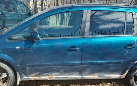 Opel Zafira B, 2006 год, 350 000 рублей, 3 фотография