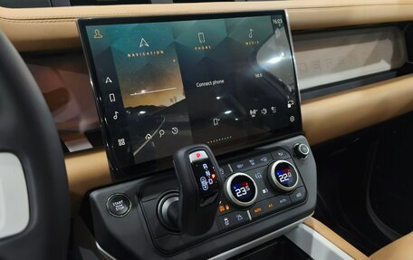 Land Rover Defender II, 2025 год, 14 990 000 рублей, 19 фотография