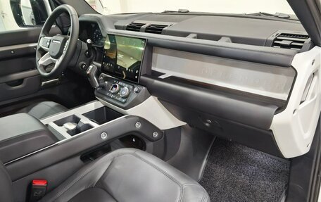 Land Rover Defender II, 2025 год, 14 990 000 рублей, 38 фотография