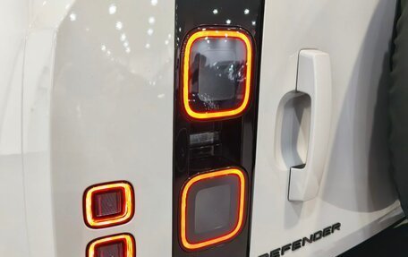 Land Rover Defender II, 2025 год, 14 990 000 рублей, 34 фотография