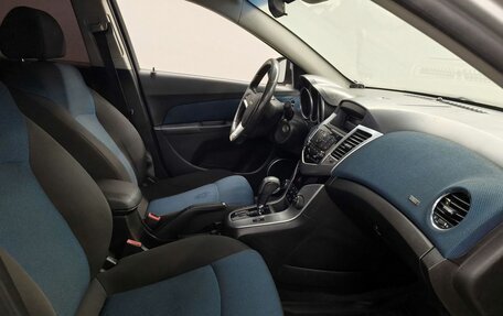 Chevrolet Cruze II, 2011 год, 561 000 рублей, 9 фотография