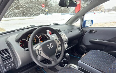 Honda Jazz I рестайлинг, 2006 год, 519 000 рублей, 24 фотография