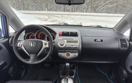 Honda Jazz I рестайлинг, 2006 год, 519 000 рублей, 34 фотография