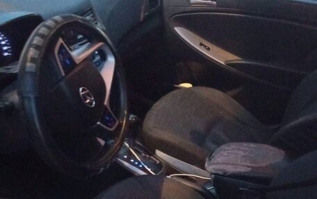 Hyundai Solaris II рестайлинг, 2016 год, 450 000 рублей, 3 фотография