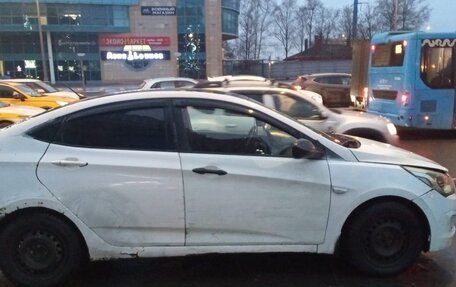 Hyundai Solaris II рестайлинг, 2016 год, 450 000 рублей, 5 фотография