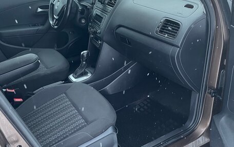 Volkswagen Polo VI (EU Market), 2017 год, 1 300 000 рублей, 7 фотография