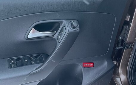 Volkswagen Polo VI (EU Market), 2017 год, 1 300 000 рублей, 6 фотография