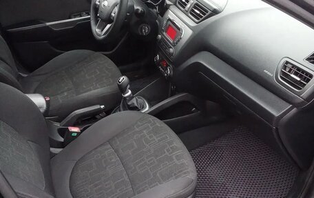 KIA Rio III рестайлинг, 2012 год, 700 000 рублей, 10 фотография