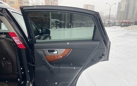 Infiniti QX70, 2014 год, 2 280 000 рублей, 16 фотография