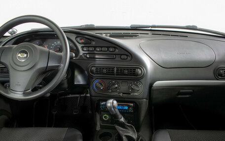 Chevrolet Niva I рестайлинг, 2012 год, 590 000 рублей, 11 фотография