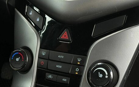 Chevrolet Cruze II, 2009 год, 699 900 рублей, 8 фотография