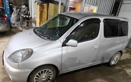 Toyota FunCargo, 2001 год, 450 000 рублей, 1 фотография