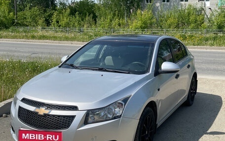Chevrolet Cruze II, 2012 год, 850 000 рублей, 7 фотография